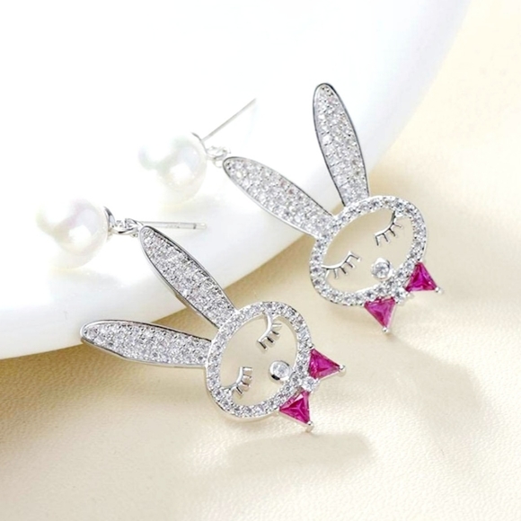 Silver plated pink white crystal pearl Bunny bow tie earrings with silver post - Picture 6 of 8